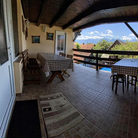 Отель Casa Popa Кырцишоара Экстерьер фото