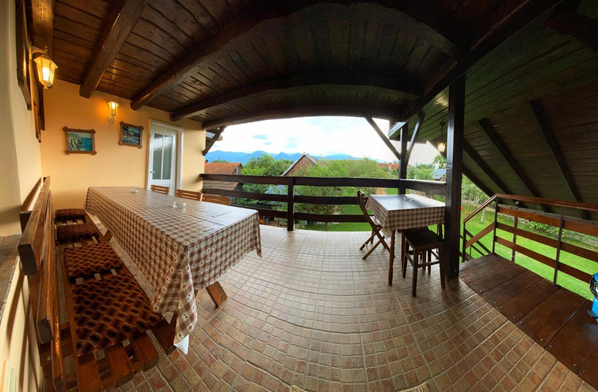 Отель Casa Popa Кырцишоара Экстерьер фото